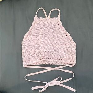 Hollister women’s crocheted cropped halter top. Lavender. Size XS